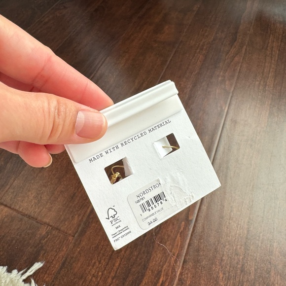 Madewell Cottage Floral Hoop Earrings - Picture 5 of 7